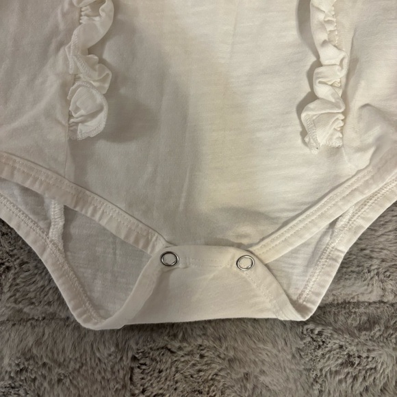 Vignette 18-24 Months White Ruffle Bodysuit, Sleeveless, Neutral, Toddler Girl - Picture 5 of 5